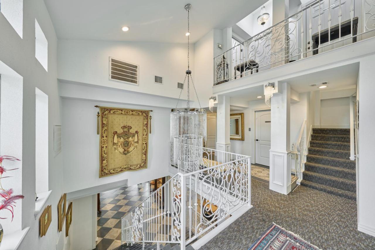 Villa With 8 Bedrooms And Heated Swimming Pool 휴스턴 외부 사진
