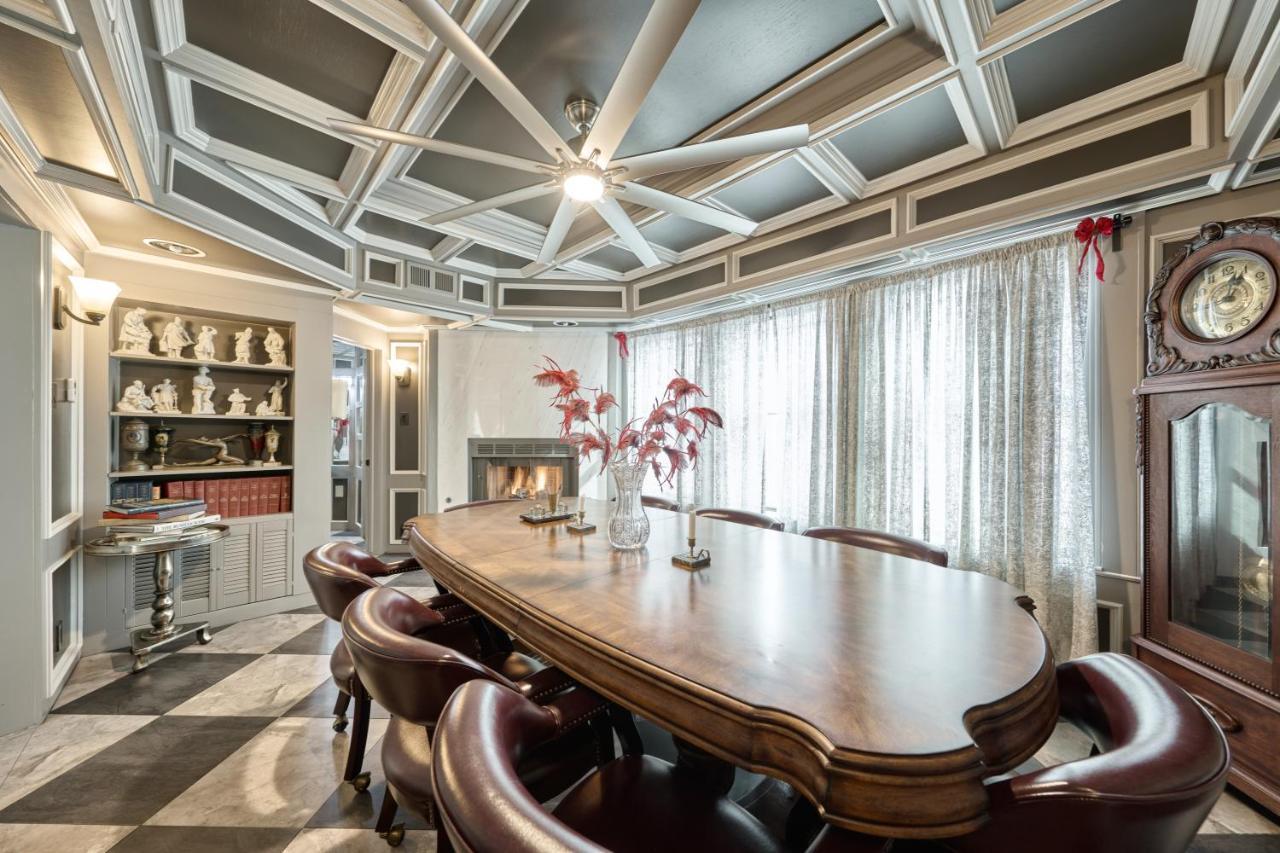Villa With 8 Bedrooms And Heated Swimming Pool 휴스턴 외부 사진