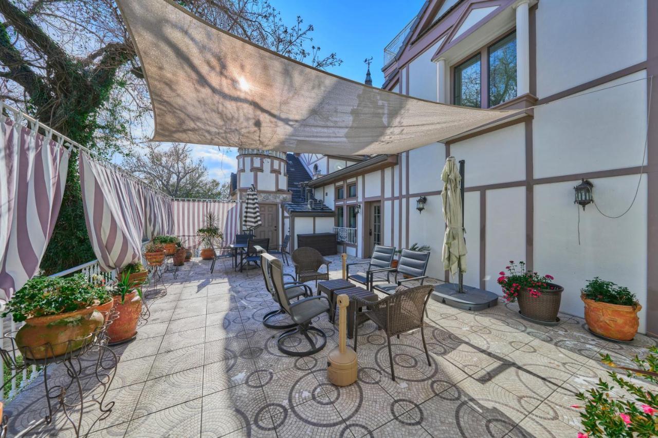 Villa With 8 Bedrooms And Heated Swimming Pool 휴스턴 외부 사진